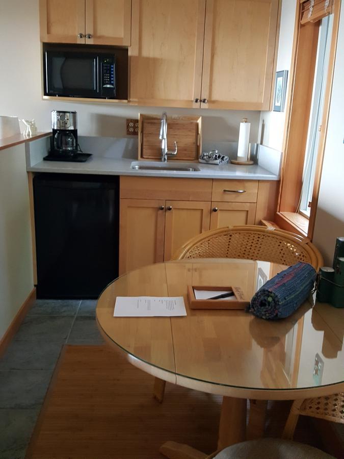 اوكلويلت Reef Point Oceanfront Bed And Breakfast المظهر الخارجي الصورة