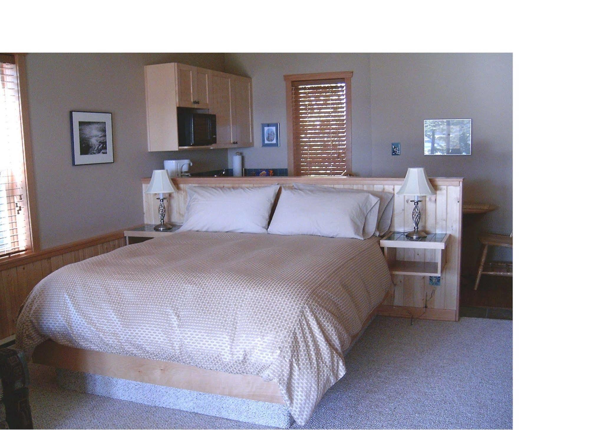 اوكلويلت Reef Point Oceanfront Bed And Breakfast المظهر الخارجي الصورة